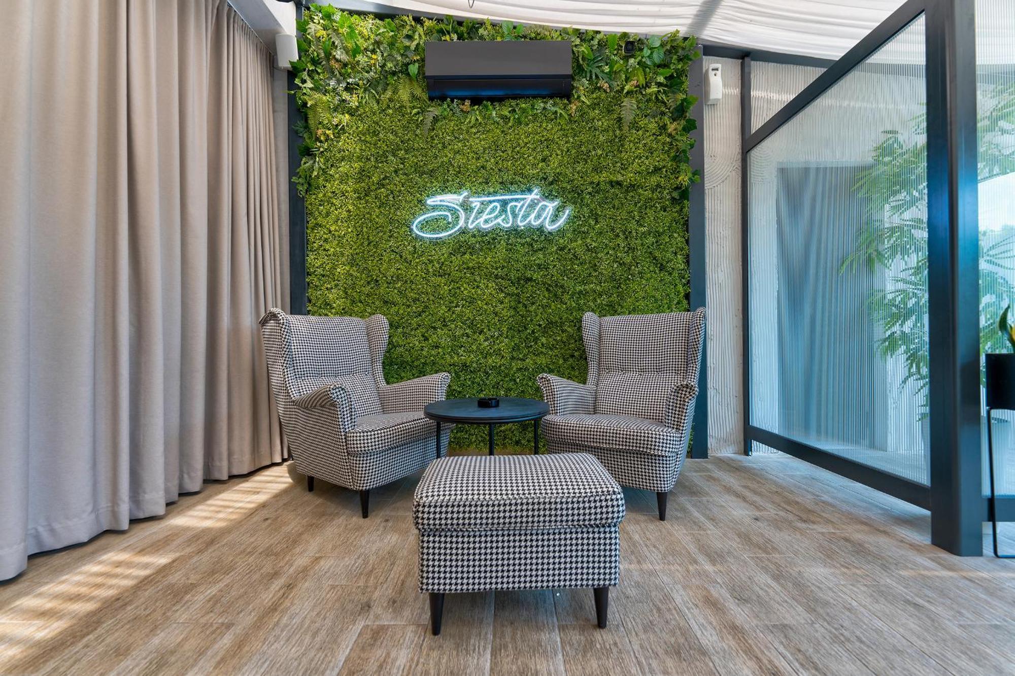 Hotel Siesta Užice Extérieur photo